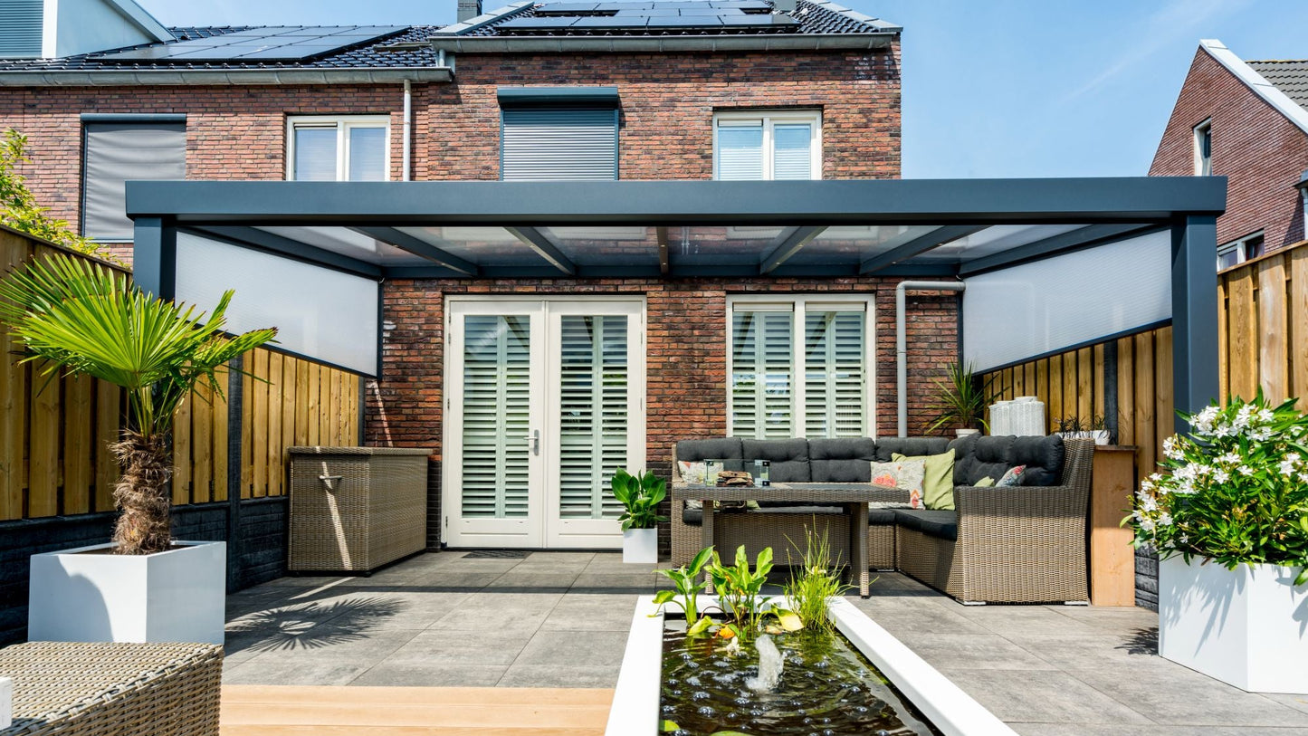 Deponti Giallo Aluminium Veranda — Sleek Strength, Timeless Design