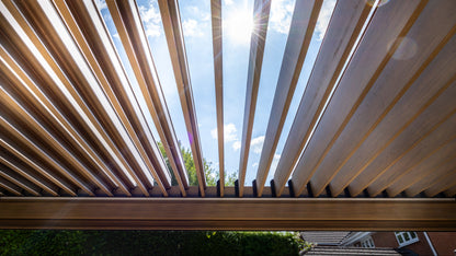 Hartman Como Aluminium Pergola (3x3 m & 4x3 m) – Adjustable Louvered Roof with Solar LED Lights