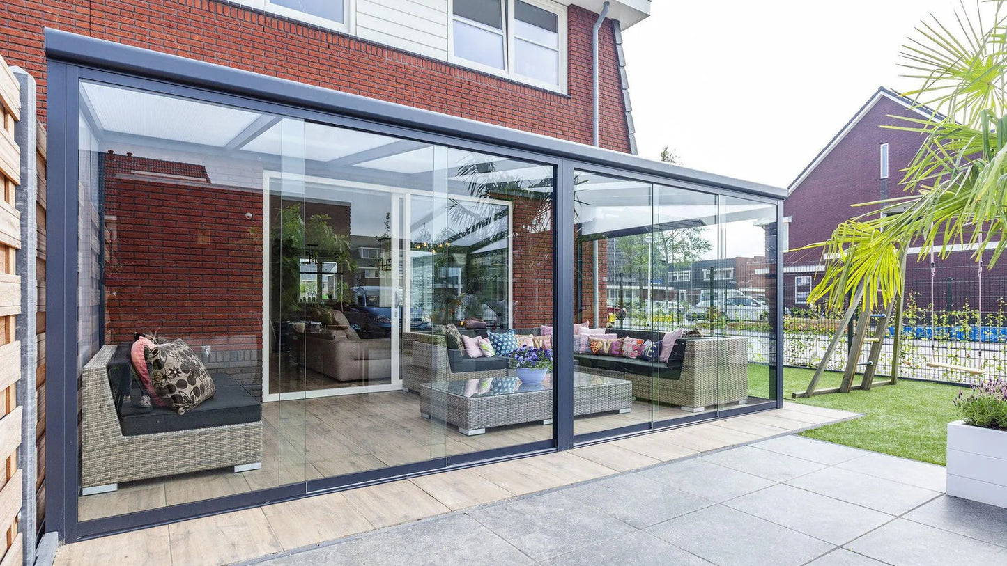 Deponti Nebbiolo Veranda – Elegant Aluminium Shelter for Every Season