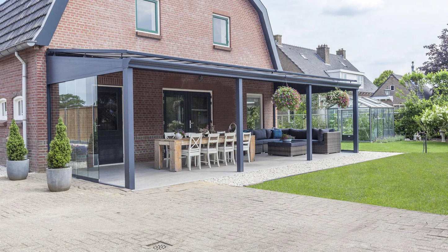 Deponti Pigato – Luxury Glass-Roof Veranda