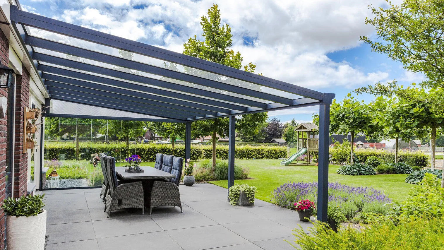 Deponti Pigato – Luxury Glass-Roof Veranda
