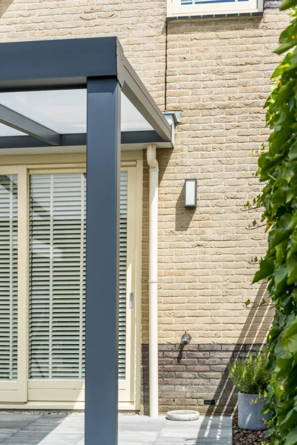 Deponti Giallo Aluminium Veranda — Sleek Strength, Timeless Design