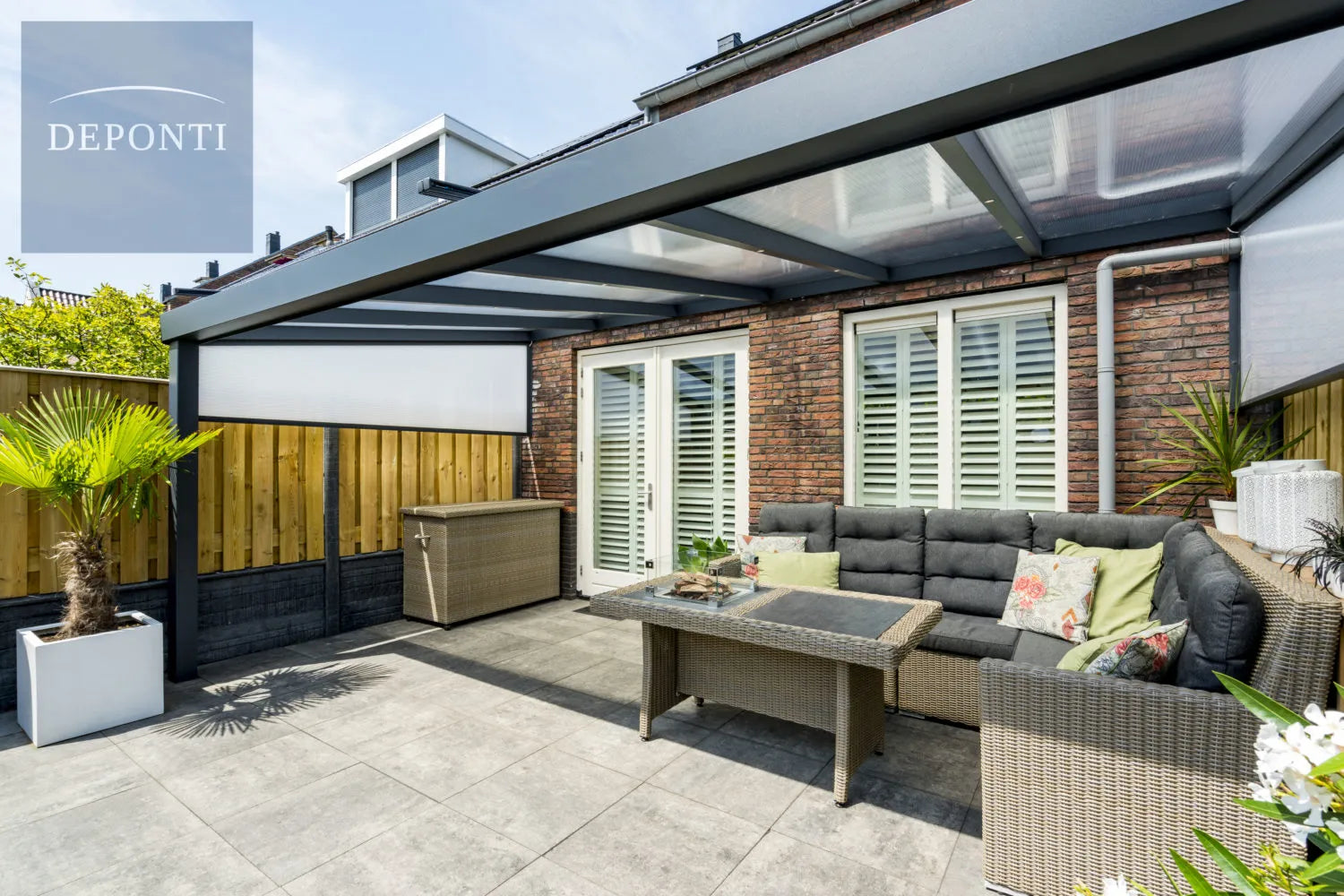 Deponti Giallo Aluminium Veranda — Sleek Strength, Timeless Design