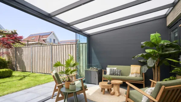 Deponti Giallo Aluminium Veranda — Sleek Strength, Timeless Design