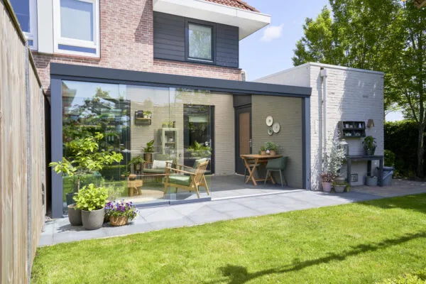 Deponti Giallo Aluminium Veranda — Sleek Strength, Timeless Design