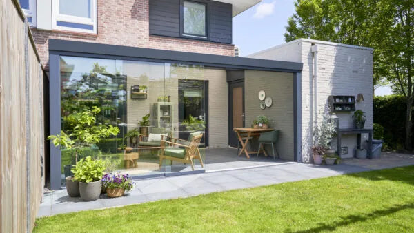 Deponti Giallo Aluminium Veranda — Sleek Strength, Timeless Design
