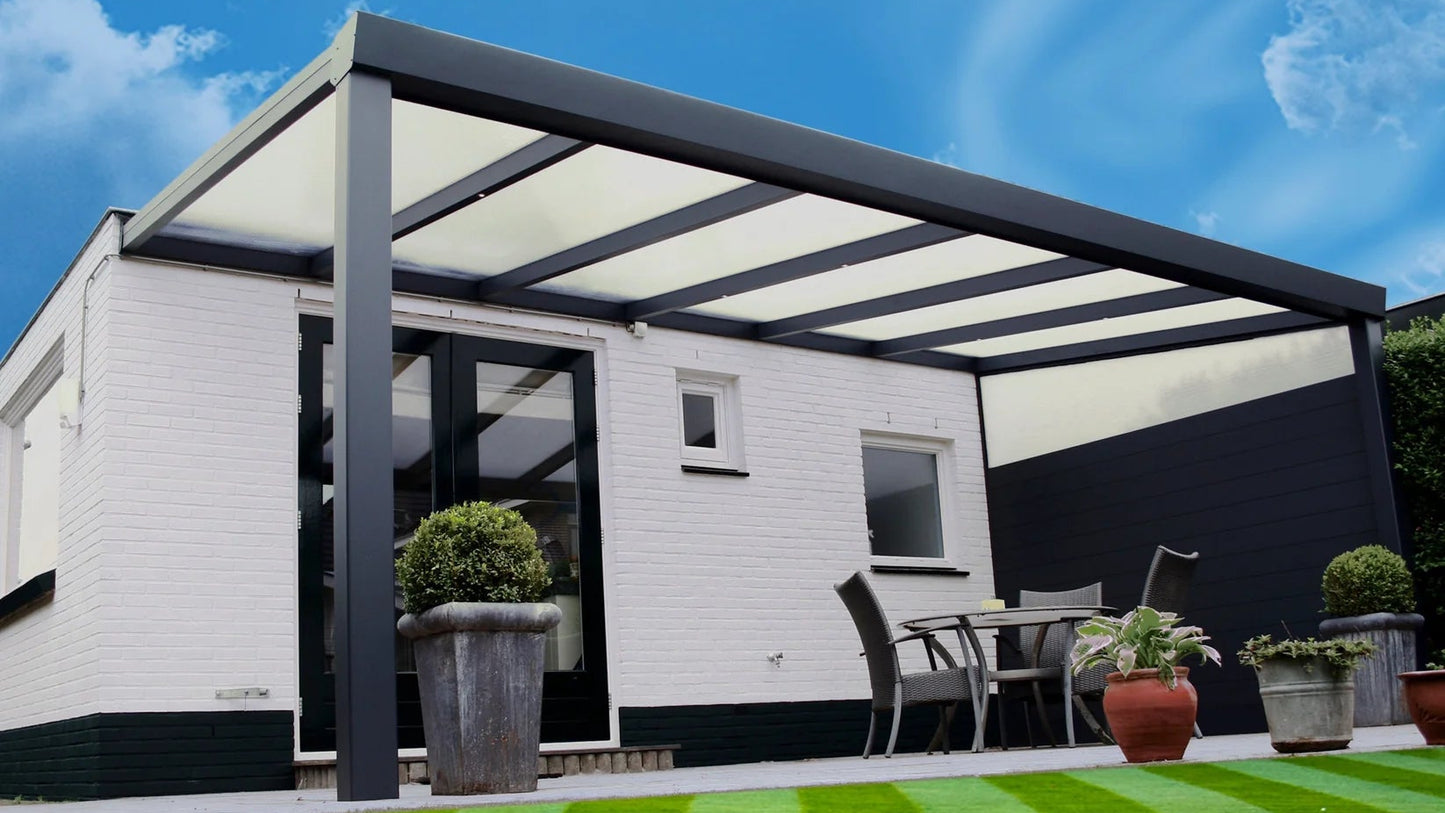 Deponti Giallo Aluminium Veranda — Sleek Strength, Timeless Design