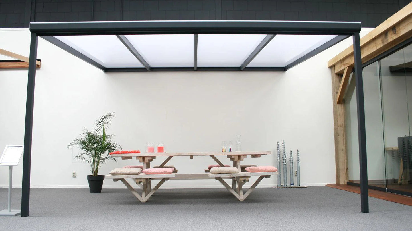 Deponti Nebbiolo Veranda – Elegant Aluminium Shelter for Every Season