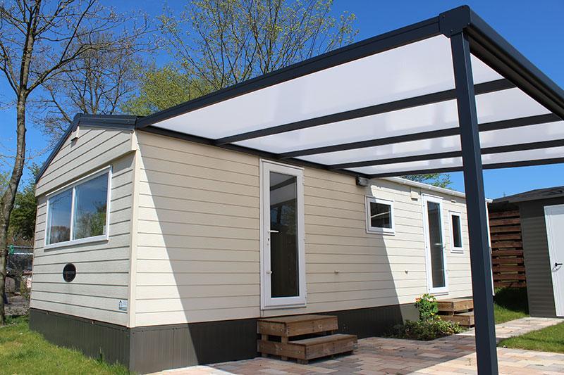 Deponti Nebbiolo Veranda – Elegant Aluminium Shelter for Every Season