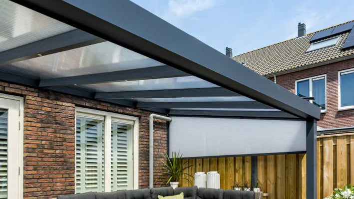 Deponti Giallo Aluminium Veranda — Sleek Strength, Timeless Design