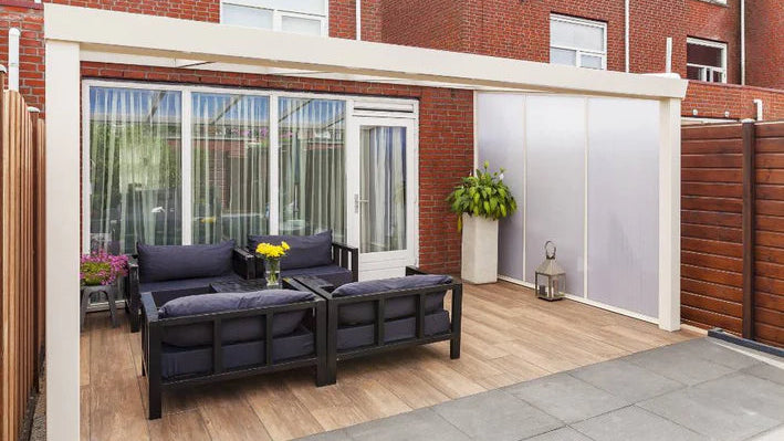 Deponti Giallo Aluminium Veranda — Sleek Strength, Timeless Design