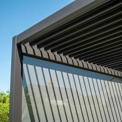 Nova Titan Pergola Pull-Down Privacy Screen