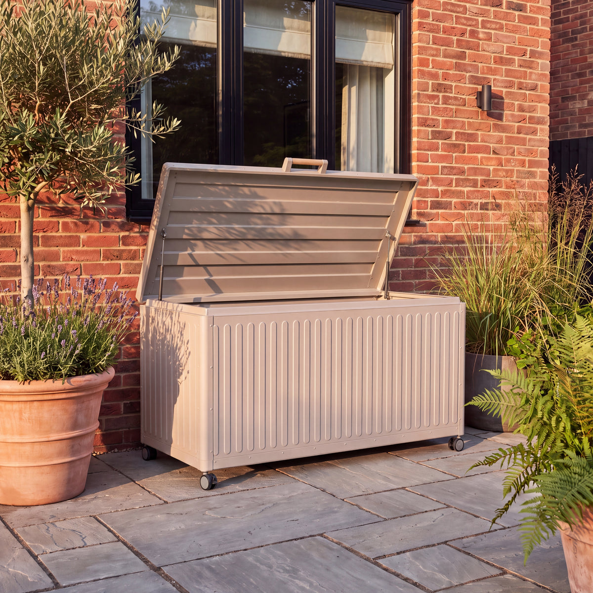 Nova Fortis Large Aluminium Storage Box, Pebble, N24335