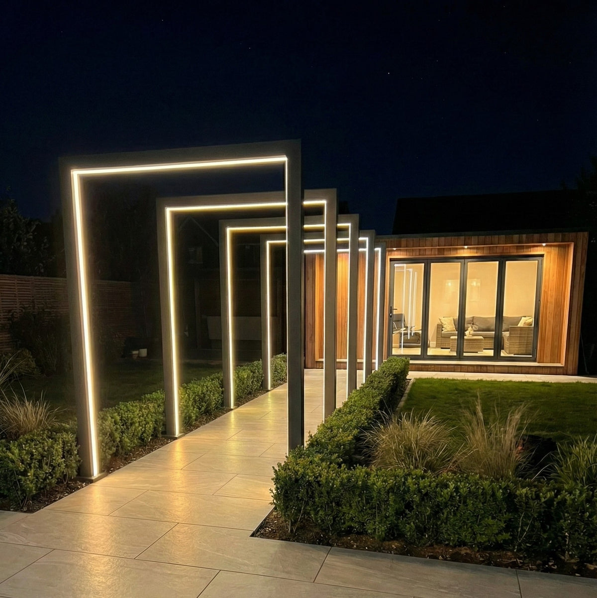 Nova Titan RGBW LED Pathway Arch, 125cm, Single arch, Grey, N26266