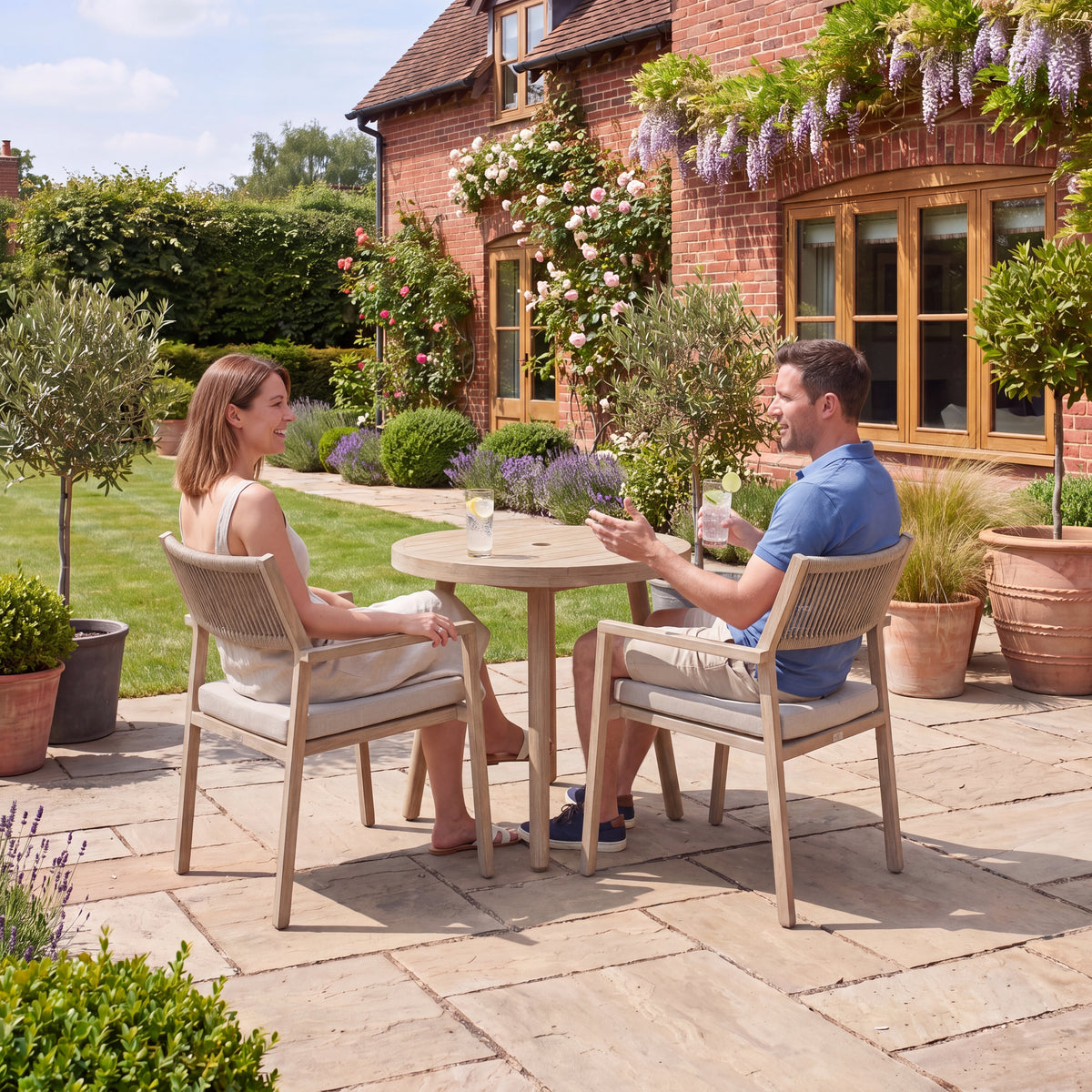 Nova Eleanor 2 Seat Bistro Set with 0.7m Round Table, N27051