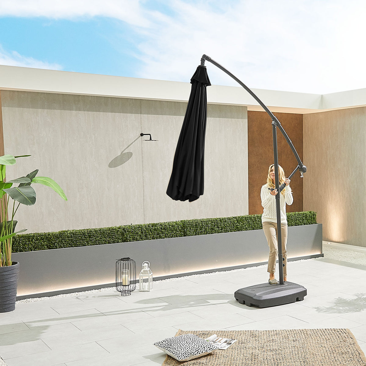 Nova Lyra Cantilever Parasol, 3m Round, Black, N15247