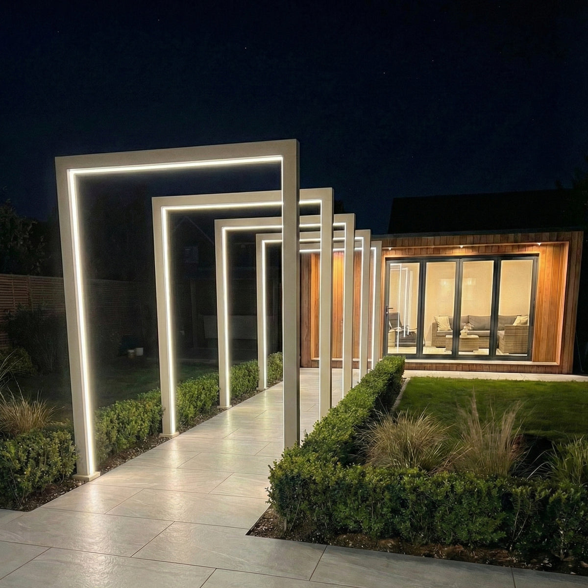 Nova Titan RGBW LED Pathway Arch, 125cm, Single arch, Pebble, N26272