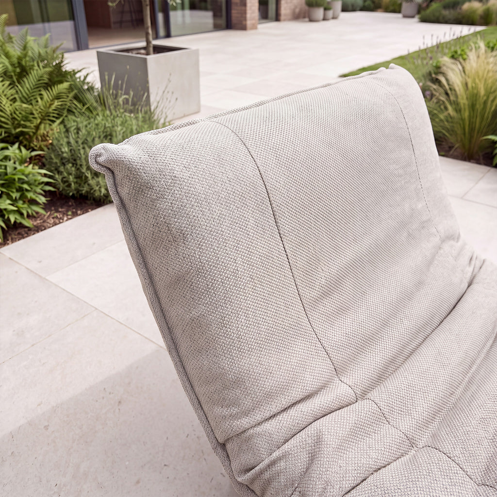 Nova Aire Daybed, Pebble, N27239