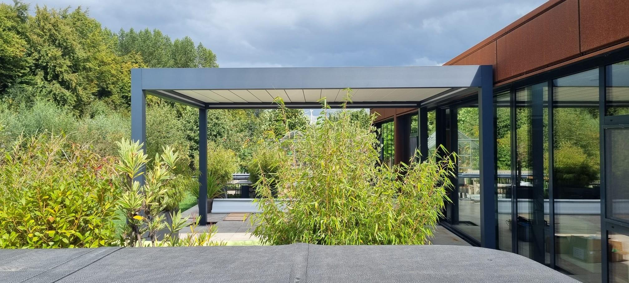 Deponti Pinela Deluxe – Aluminium Louvered Roof