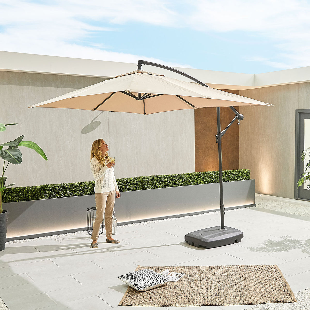 Nova Lyra Cantilever Parasol, 3m x 2m Rectangular, Beige, N16639