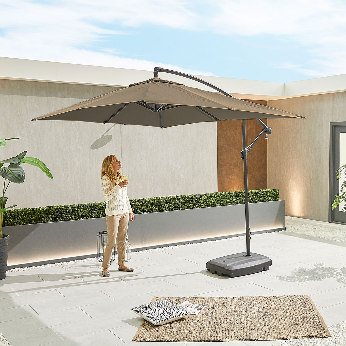 Nova Lyra Cantilever Parasol, 3m x 2m Rectangular, Taupe, N16643