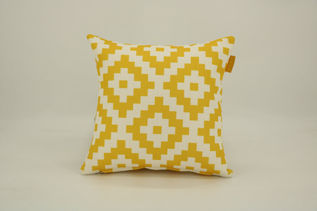 Nova Cannes Scatter Cushion, 36 x 36cm small, N26355