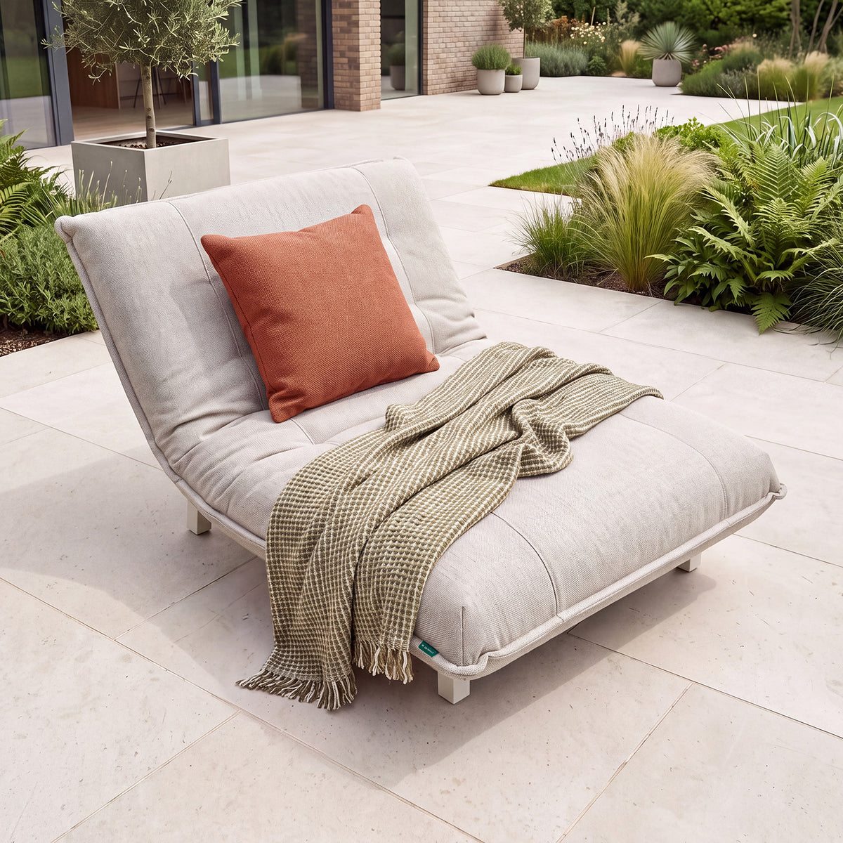 Nova Aire Daybed, Pebble, N27239