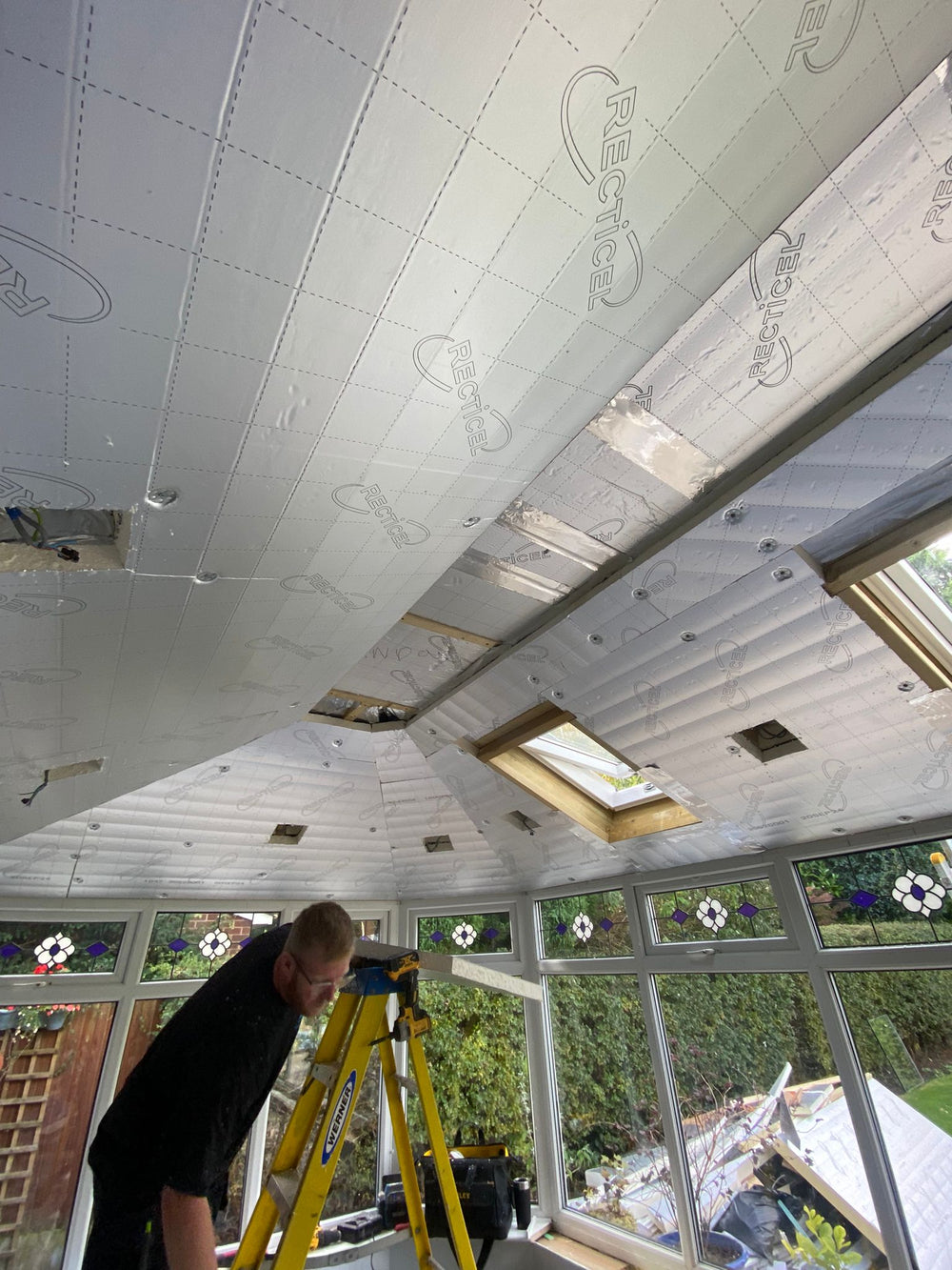 Fitting the insulation