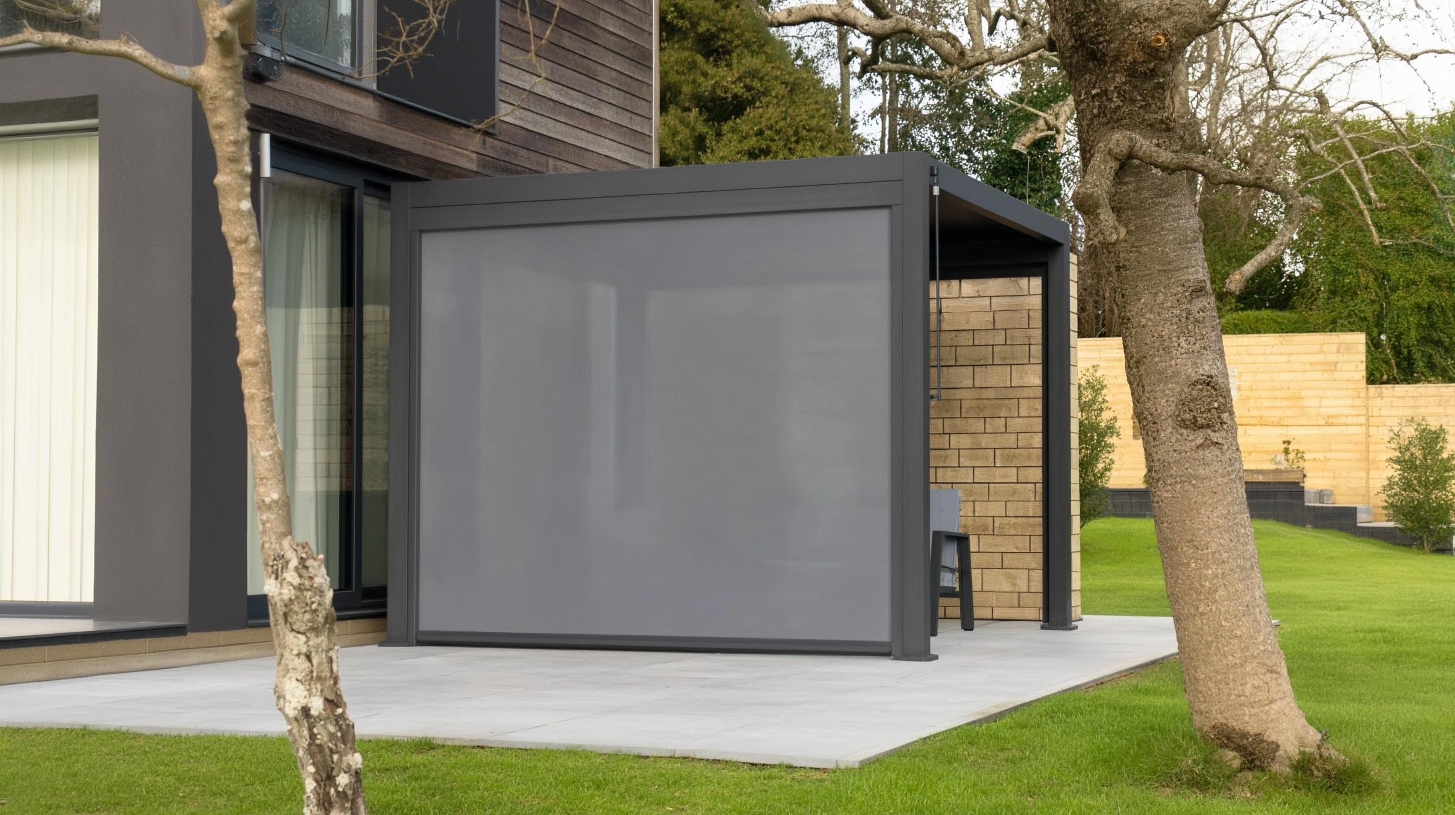 Hartman Como Aluminium Pergola (3x3 m & 4x3 m) – Adjustable Louvered Roof with Solar LED Lights